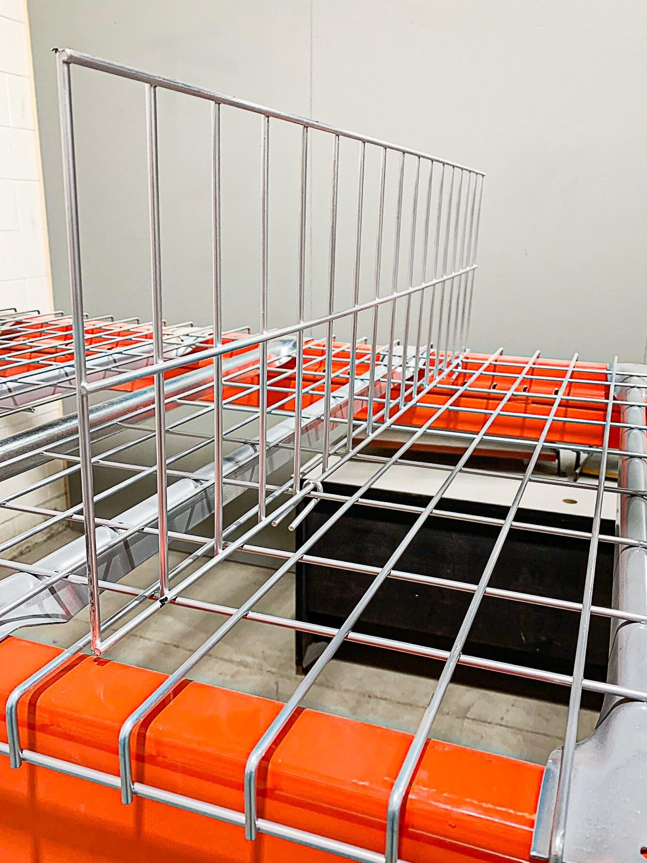 séparateurs, dividers, wire mesh, grilles